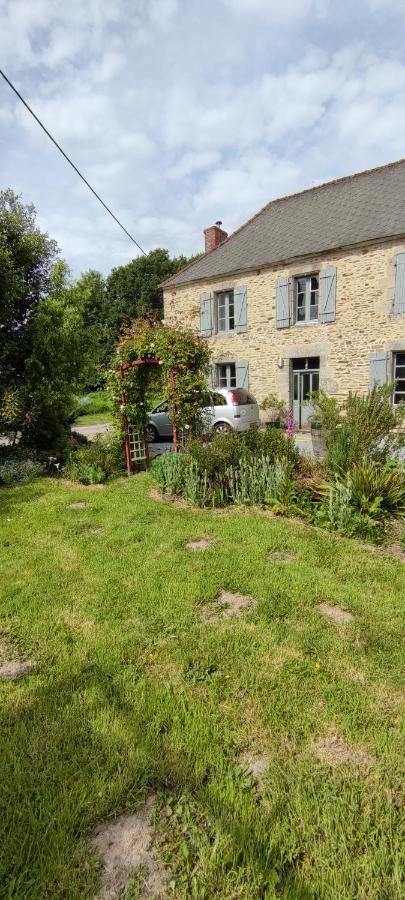 Les Volets Gris Villa La Croix-Helléan Kültér fotó